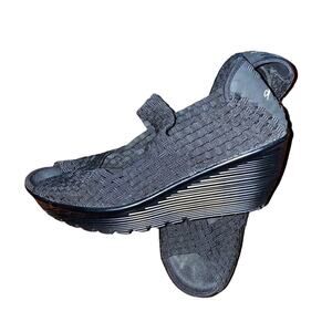 Skechers Walking Platform Slip on Mary Jane Open Toe Shoes Black size 8.5